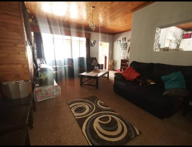 3 BEDROOM HOUSE FOR SALE IN PAUL KRUGERSOORD